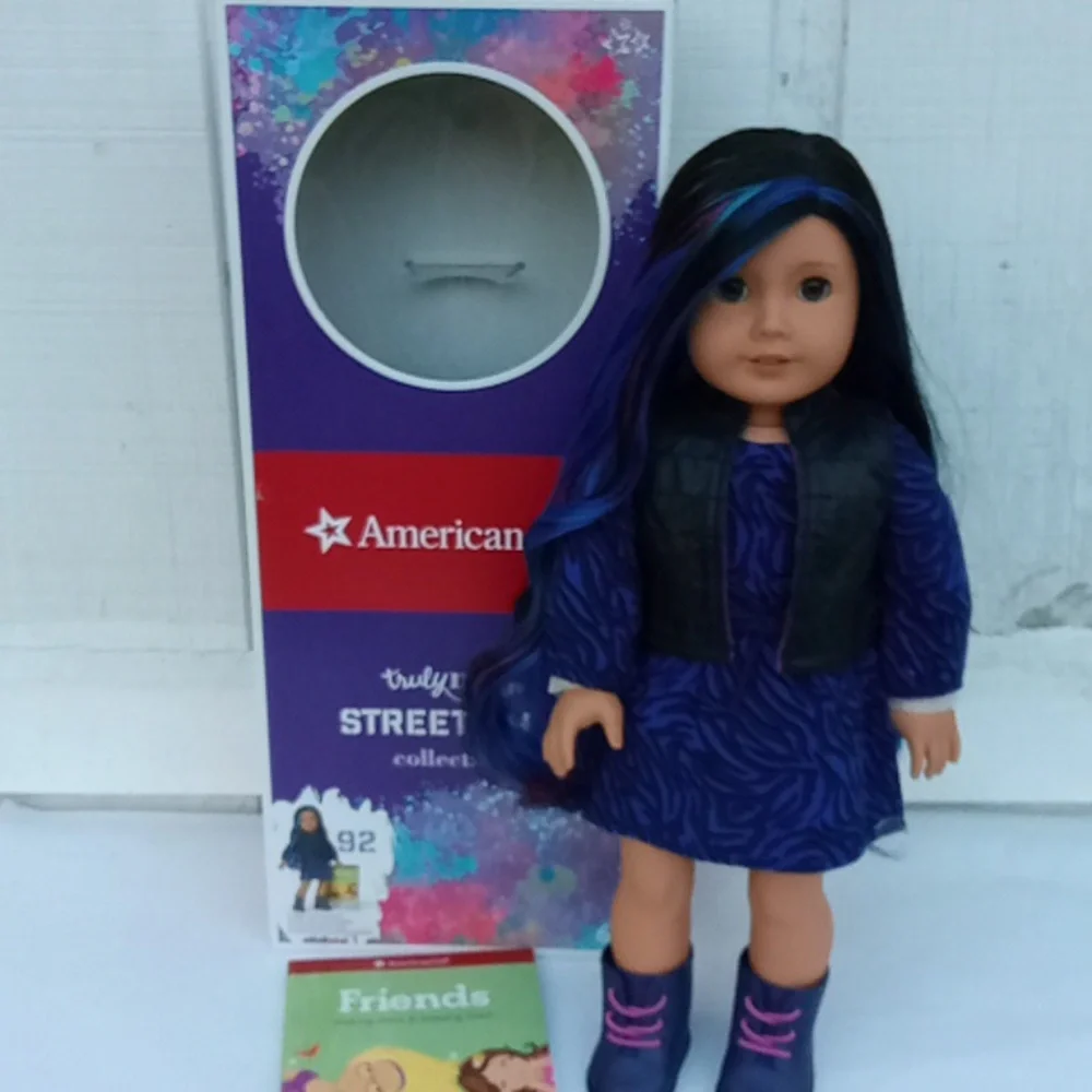 American Girl Truly Me 92 Doll - Picture 2 of 16